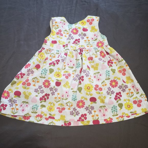 H&M Dress Floral Design On White Base Button Closure 100% Cotton 4-6 Month Size - Picture 2 of 3